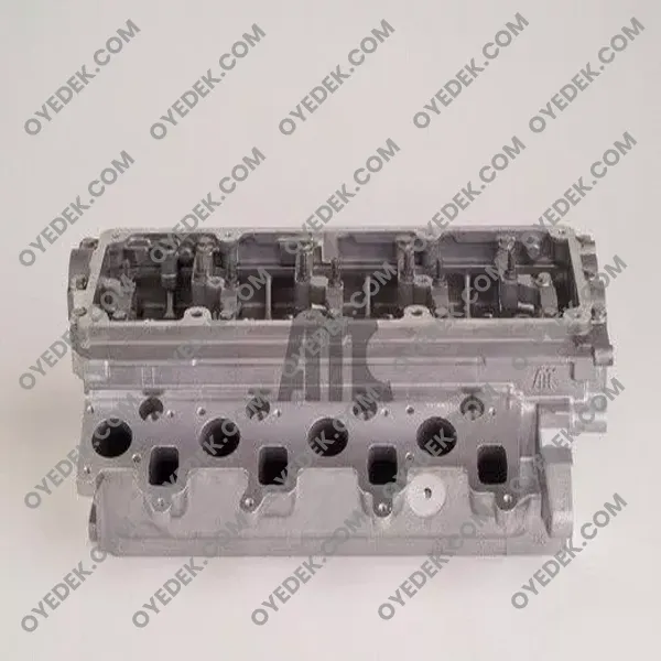 AUDI A3 Silindir Kapağı Subaplı 03L103063