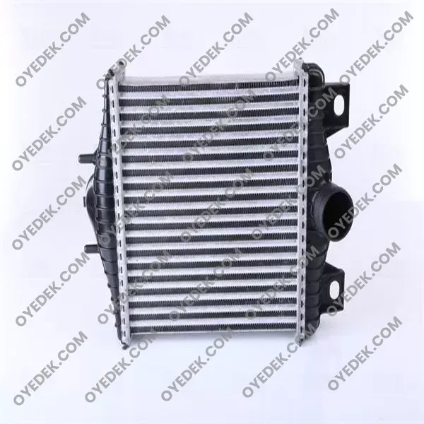 LAND ROVER RANGE ROVER IV Turbo İntercooler Radyatörü LR036432