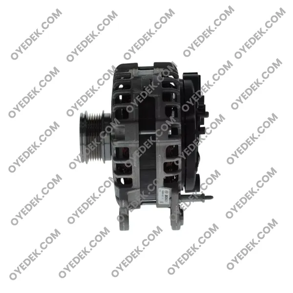 AUDI A3 Alternatör Şarj Dinamosu Komple 04L903021G